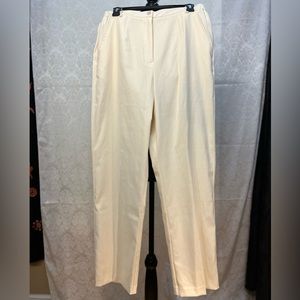 Coldwater Creek Women’s Cream Trousers (12)